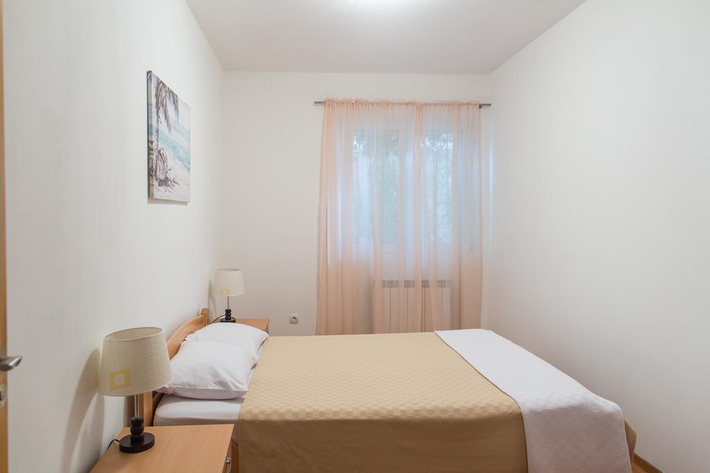 Saint Stefan Apartments Sveti Stefan Exterior photo